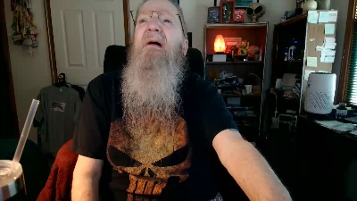 guyboobies live cam on Cam4
