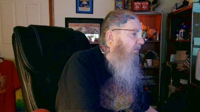 guyboobies live cam on Cam4
