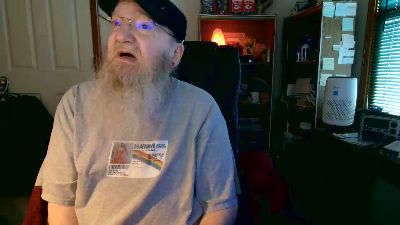 guyboobies live cam on Cam4