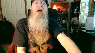 guyboobies live cam on Cam4
