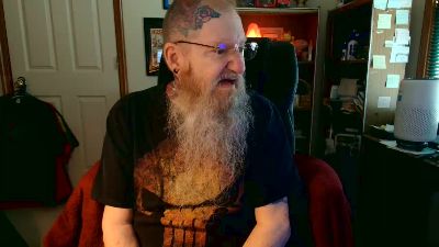 guyboobies live cam on Cam4
