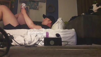 guyvers352 live cam on Cam4