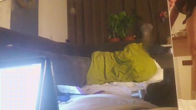 guyvers352 live cam on Cam4