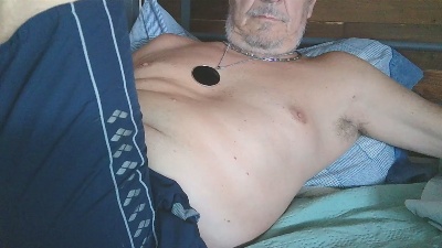gyordy1 live cam on Cam4