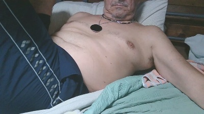 gyordy1 live cam on Cam4