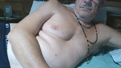 gyordy1 live cam on Cam4