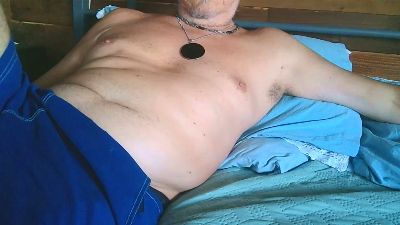 gyordy1 live cam on Cam4