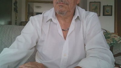 gyordy1 live cam on Cam4