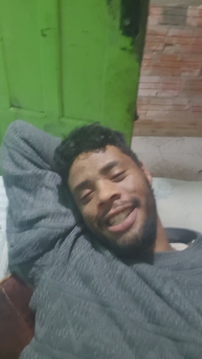 gzin4 live cam on Cam4