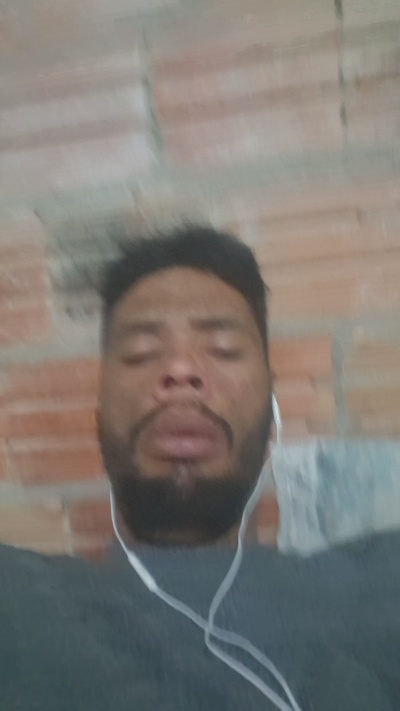 gzin4 live cam on Cam4