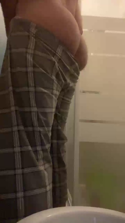h2ob27 live cam on Cam4