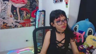 hachi_kitty live cam on Cam4