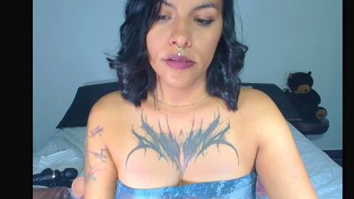 hadediazg live cam on Cam4