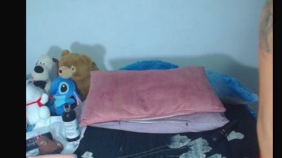 hadediazg live cam on Cam4