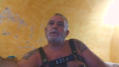hairy2 Live Cam pe Cam4