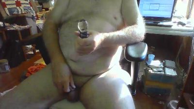 hairy4shave1 live cam on Cam4