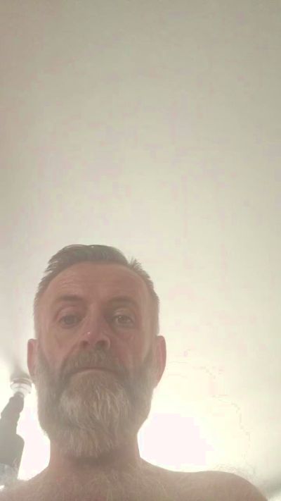 hairy64daddy live cam on Cam4