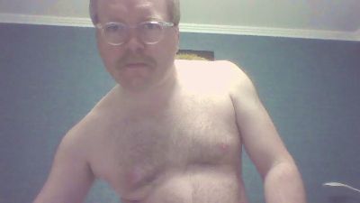 le modèle hairydwarfer est en webcam porno dans un show sur le site cam4, il possède les tags suivants: 