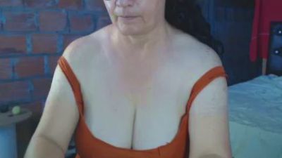 hairyglad69 live cam on Cam4