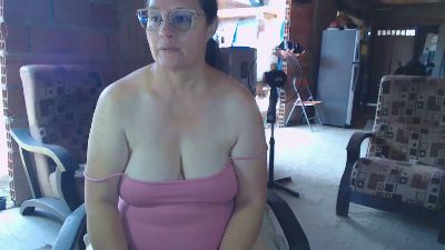 hairyglad69 live cam on Cam4