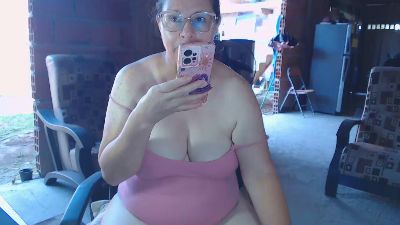 hairyglad69 live cam on Cam4