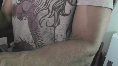 hairyhotita live cam on Cam4