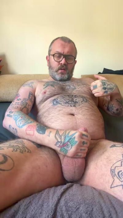 hairylon4 live cam on Cam4