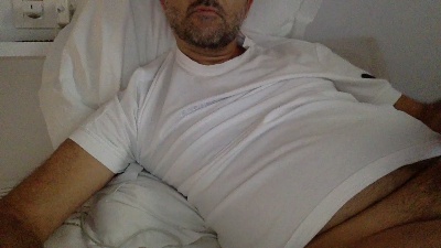 hairyman_981 live cam on Cam4