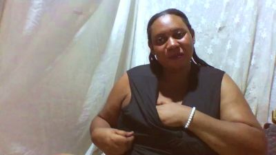 hairymaturee live cam on Cam4