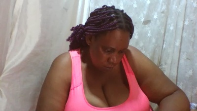 hairymaturee live cam on Cam4