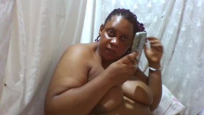 hairymaturee live cam on Cam4