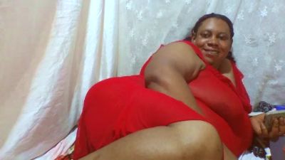 hairymaturee live cam on Cam4