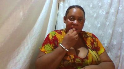 hairymaturee live cam on Cam4