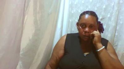 hairymaturee live cam on Cam4