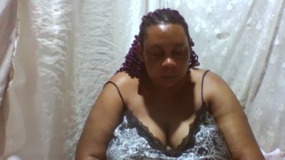 hairymaturee live cam on Cam4