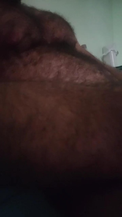 hairynhotguy live cam on Cam4
