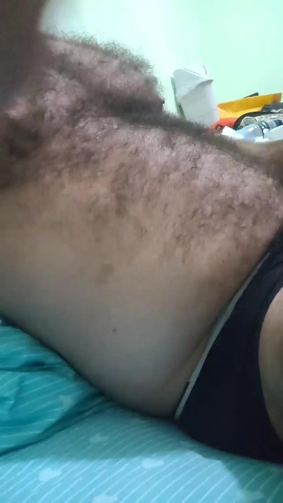 hairynhotguy live cam on Cam4