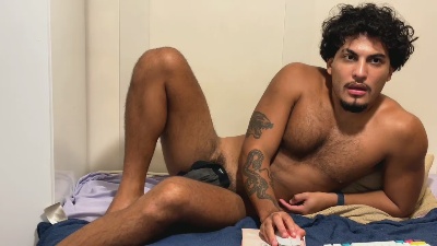 hairyshort live cam on Cam4