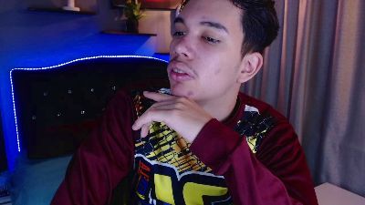 haku_nayro live cam on Cam4