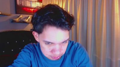 haku_nayro live cam on Cam4
