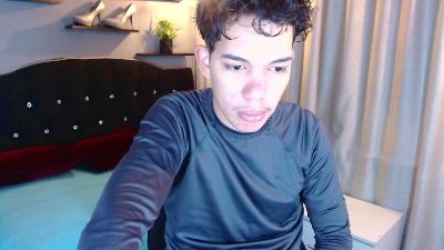 haku_nayro live cam on Cam4