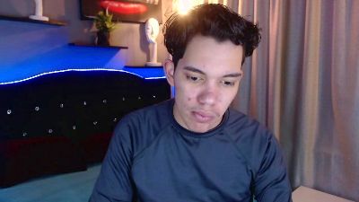 haku_nayro live cam on Cam4