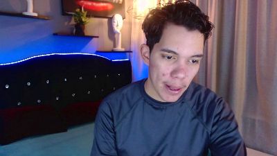 haku_nayro live cam on Cam4