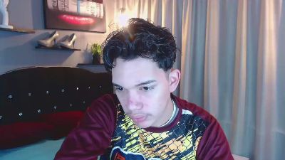 haku_nayro live cam on Cam4