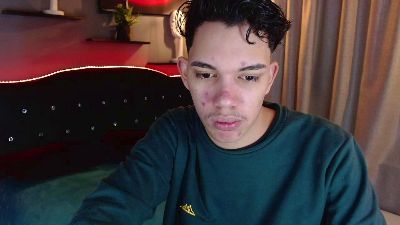 haku_nayro live cam on Cam4
