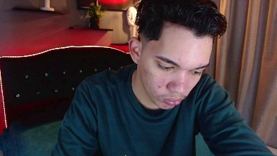haku_nayro live cam on Cam4