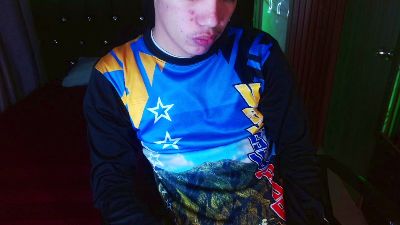 haku_nayro live cam on Cam4
