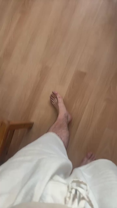 hallo197 live cam on Cam4