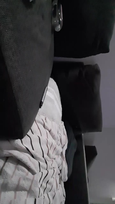handsolo_porn live cam on Cam4