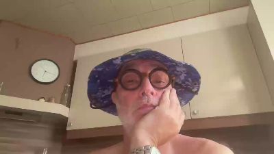 har28 live cam on Cam4